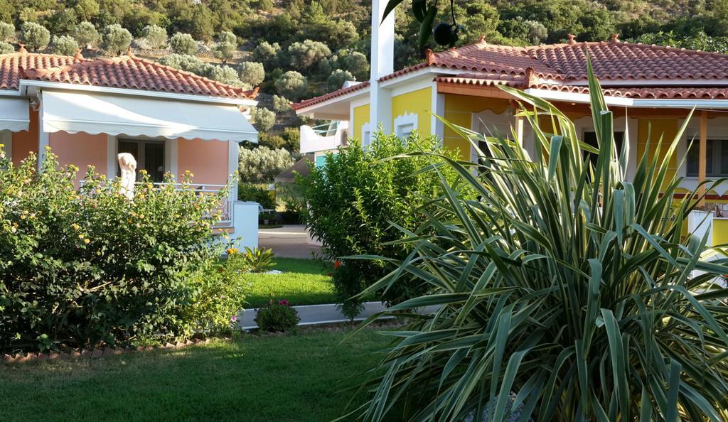 Elisabeth Villas Kérveli Kültér fotó